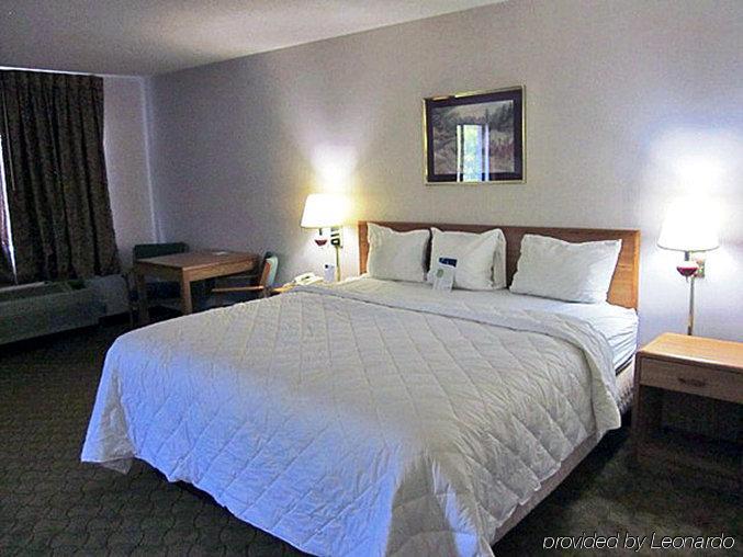 Motel 6-Metropolis, Il Екстер'єр фото