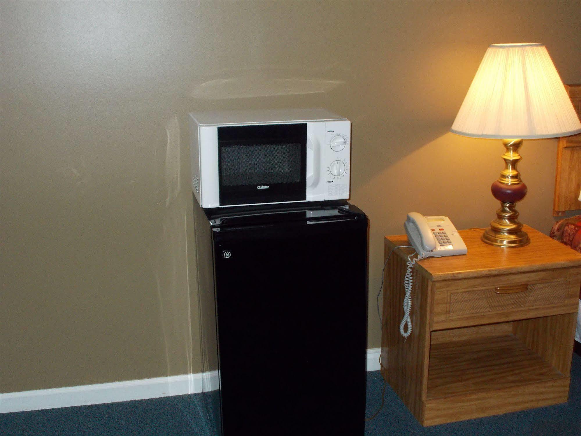 Motel 6-Metropolis, Il Екстер'єр фото
